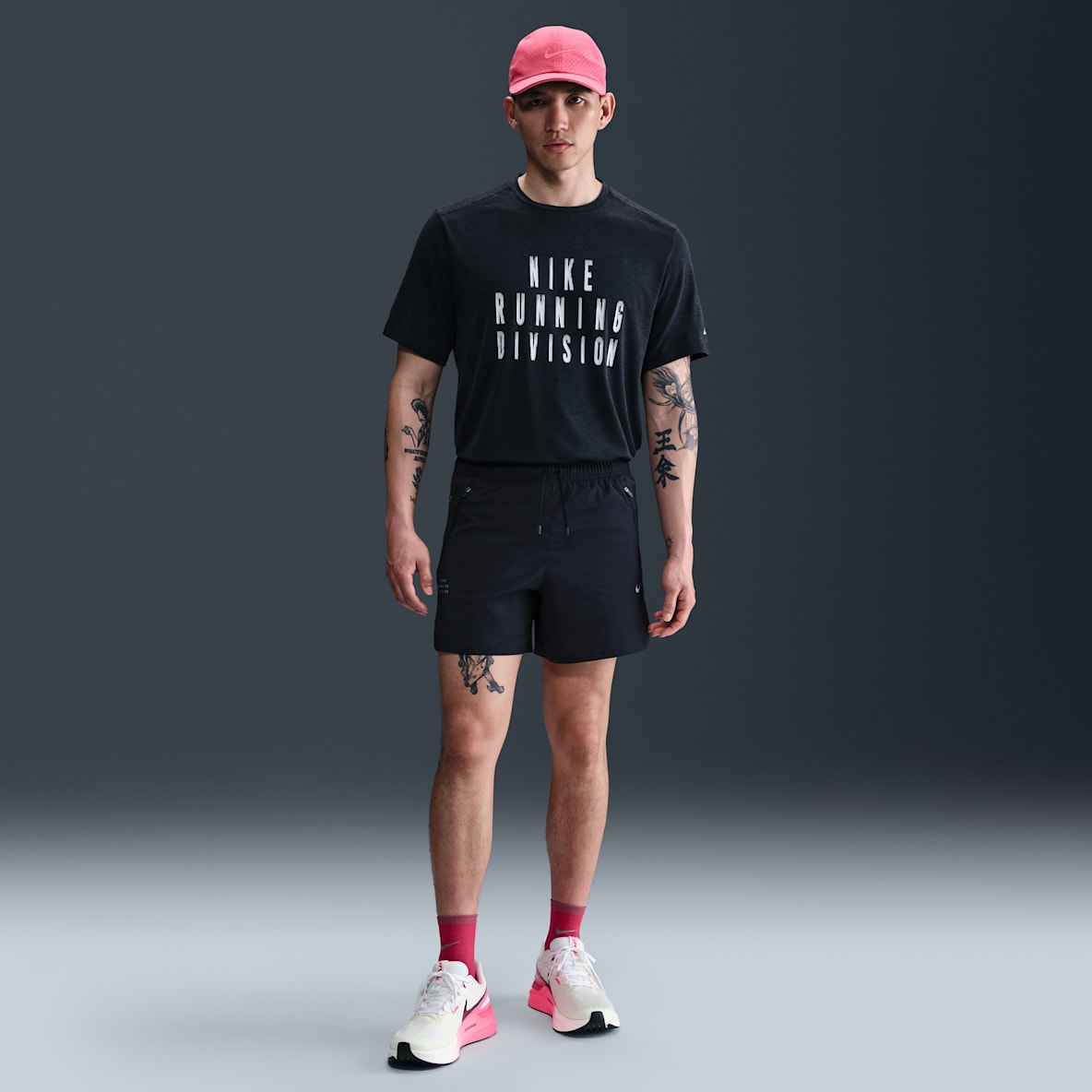 ナイキ　ランニングシャツ・ショーツセット　黒/黒　L 新品 23-10-03-z7_3.jpg